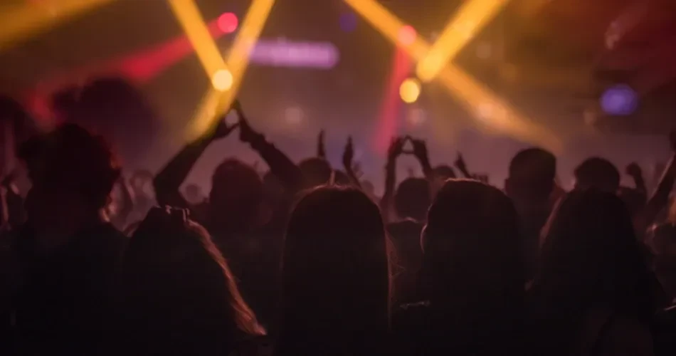 Los Angeles Nightlife Guide: Best Clubs, Rooftop Bars & Late-Night Hotspots